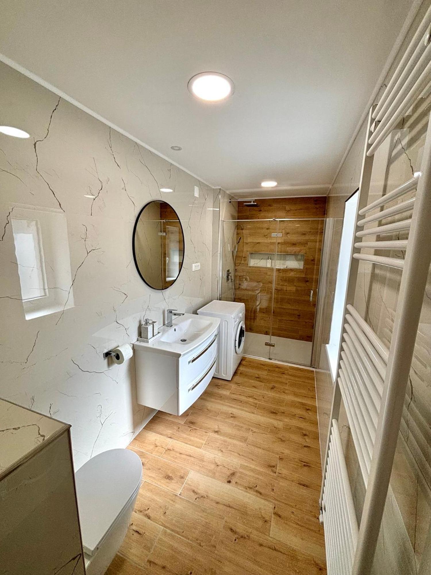 Hurja Apartments كوباريد المظهر الخارجي الصورة