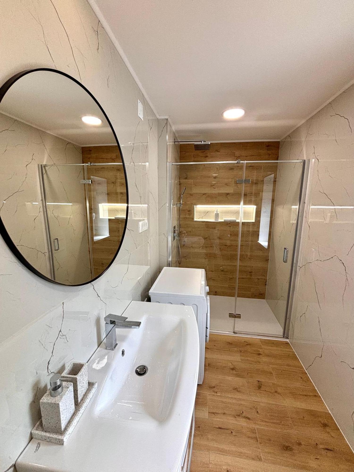 Hurja Apartments كوباريد المظهر الخارجي الصورة